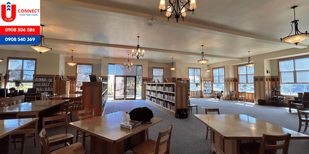Trung học Monterey Bay Academy, bang California, Mỹ